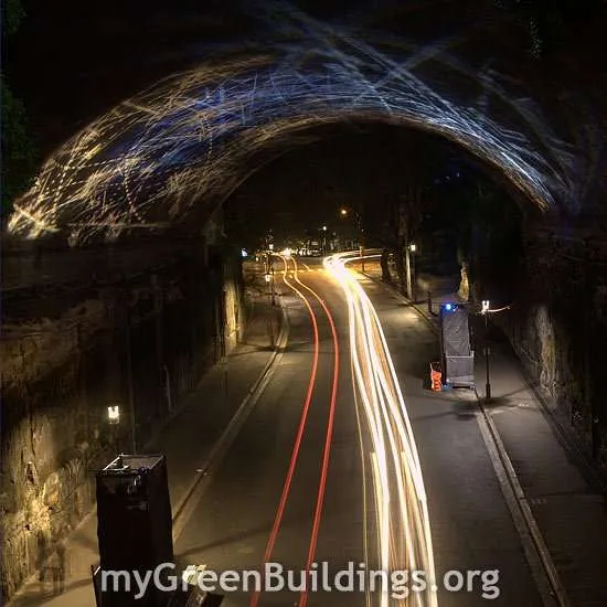 Risparmiare-energia-elettrica-controllando-illuminazione