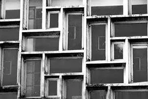 Infissi e Serramenti: Come Scegliere il Tipo di Telaio Infissi e Serramenti: Come Scegliere il Tipo di Telaio