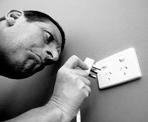 Come trovare la potenza (Watt) degli elettrodomestici Come trovare la potenza (Watt) degli elettrodomestici