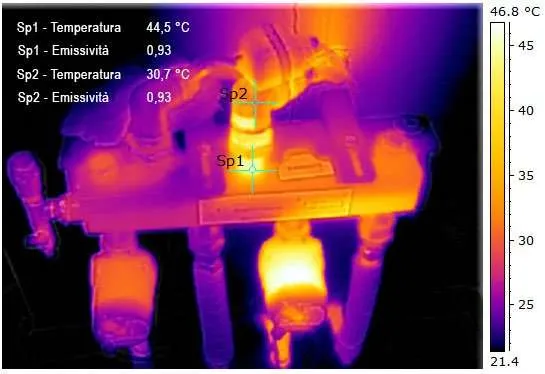 Termografia-collettore-impianto-a-pannelli-radianti